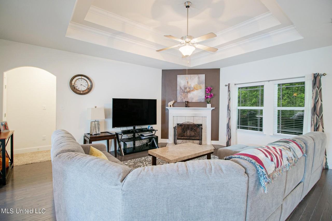 20100 Mulligan Cove - Photo 5 of 25