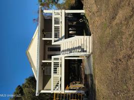 featured image of 412 Robert Street