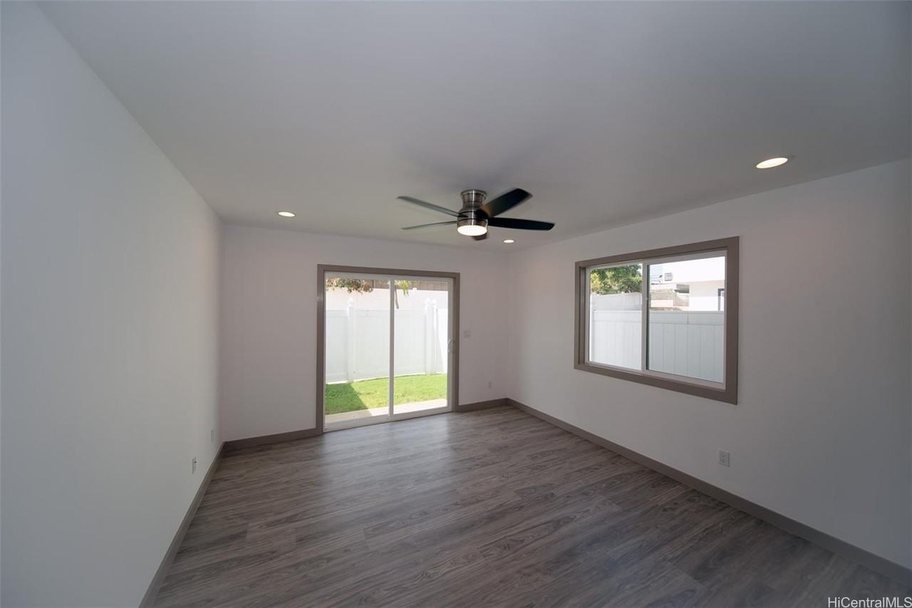 1526 Hooli Cir - Photo 5 of 12