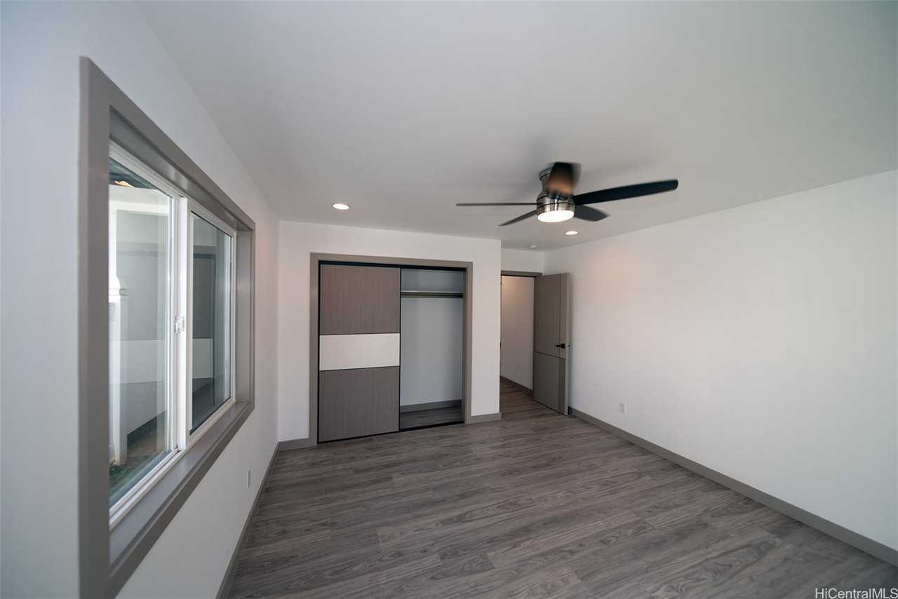 1526 Hooli Cir - Photo 6 of 12