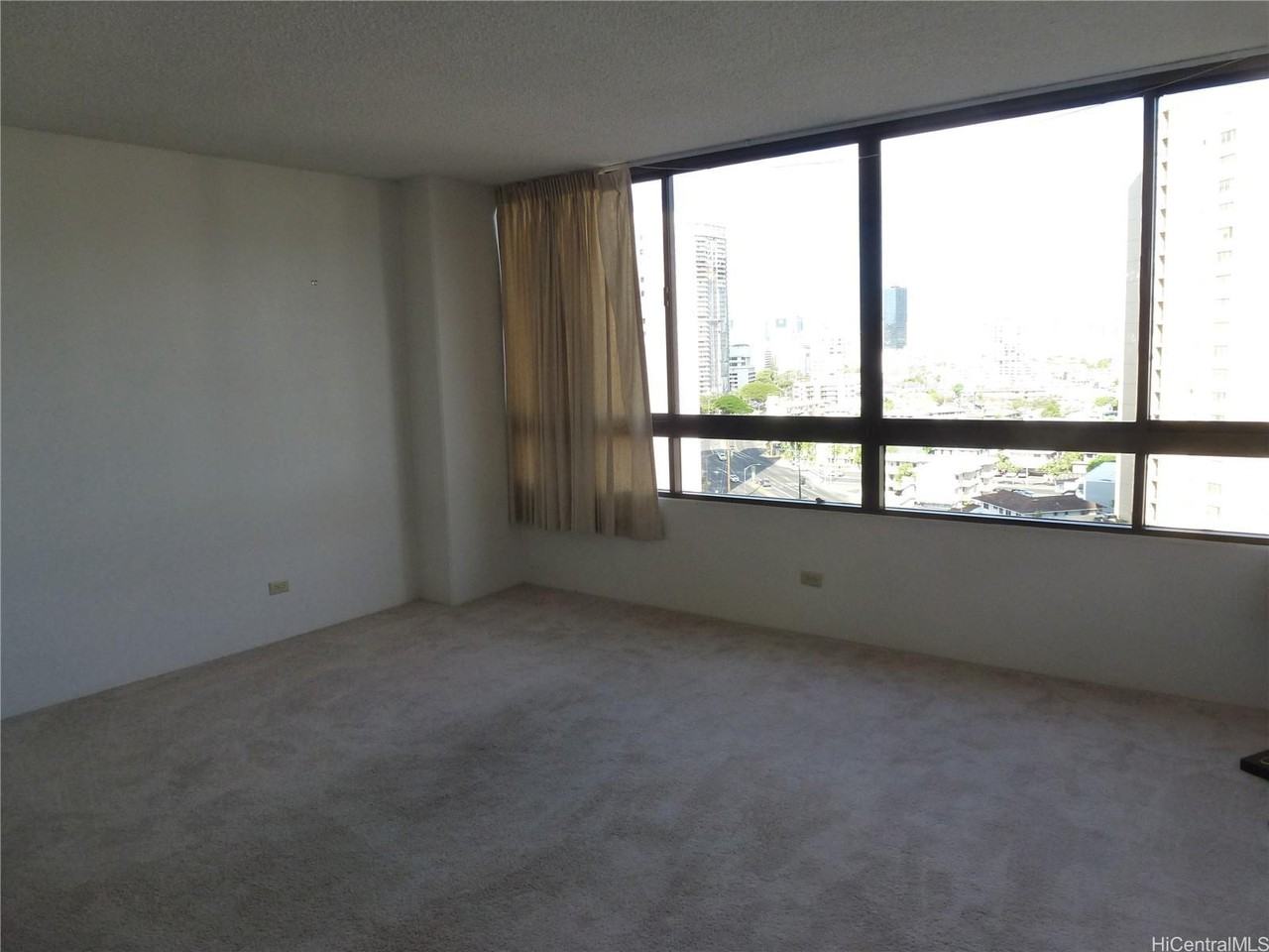 2499 Kapiolani Boulevard #1102