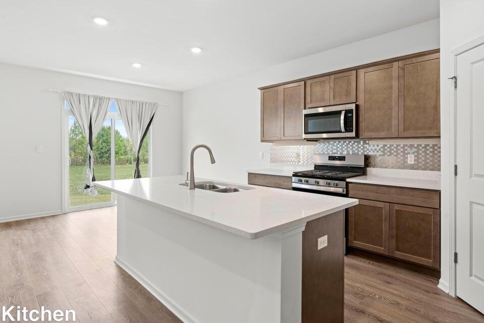 10463 Morse Place - Photo 4 of 33