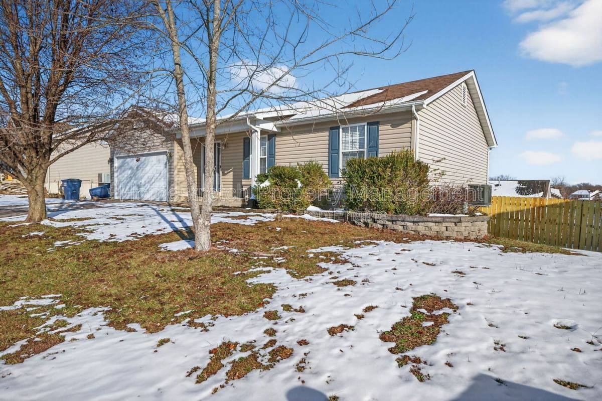 120 Trotters Creek Ln - Photo 3 of 10