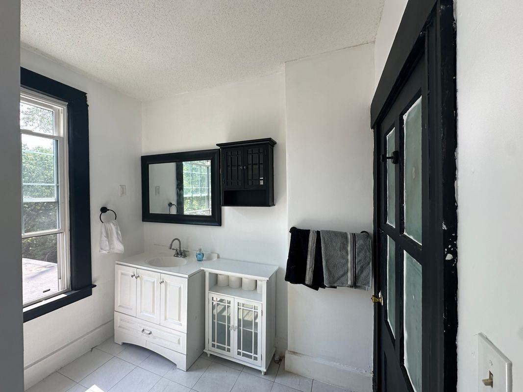 123 Mulberry Street - Photo 6 of 8