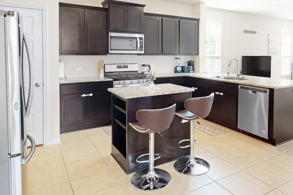 3651 Sandy Brook Drive - Photo 4 of 17