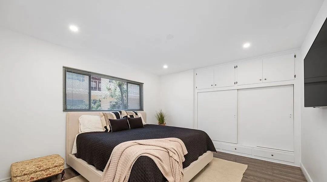 420 North Market Street - Photo 2 of 7