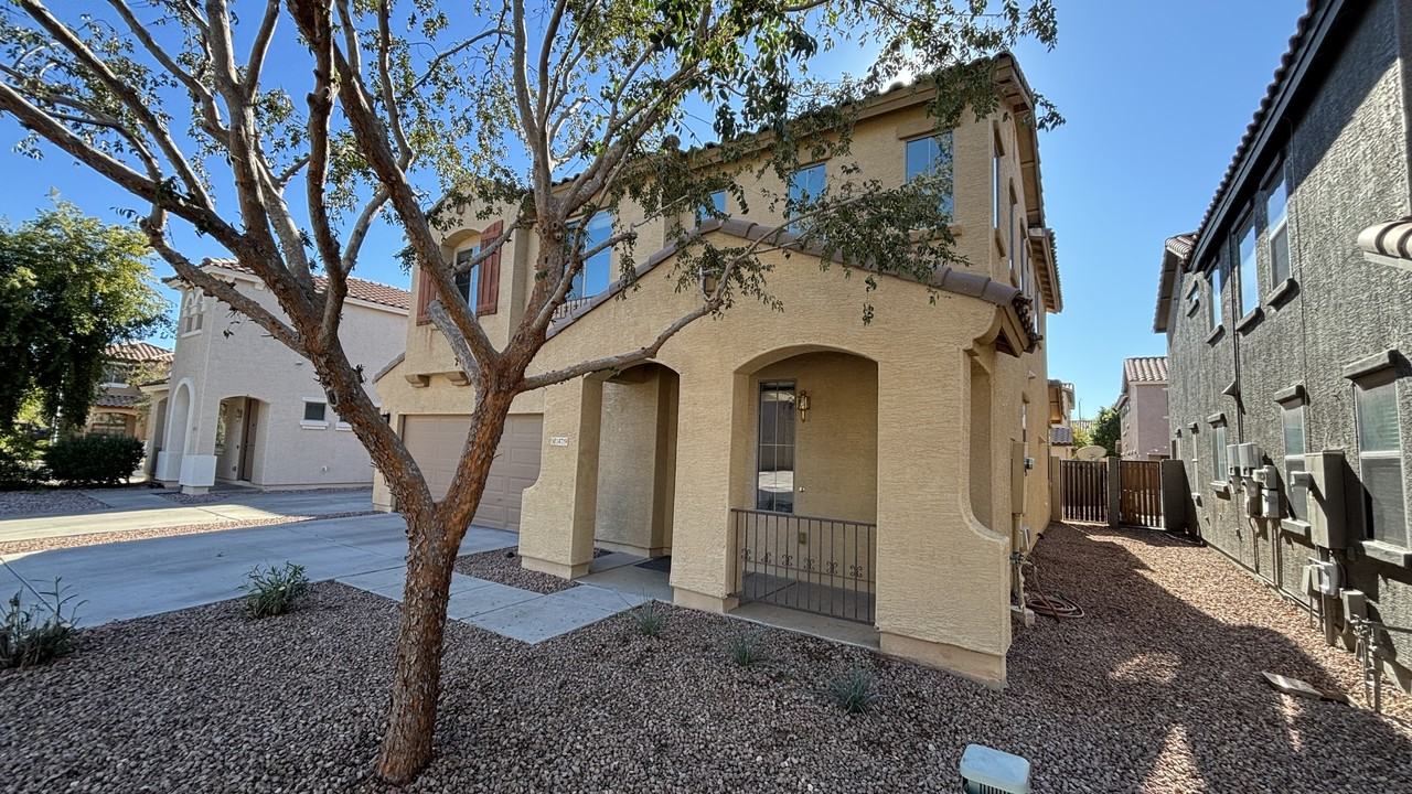 14719 W Poinsettia Dr - Photo 2 of 23