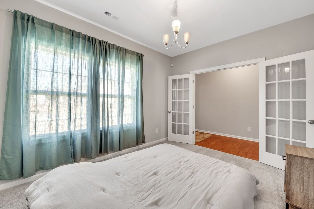 1505 Tawny View Ln - Photo 2 of 15