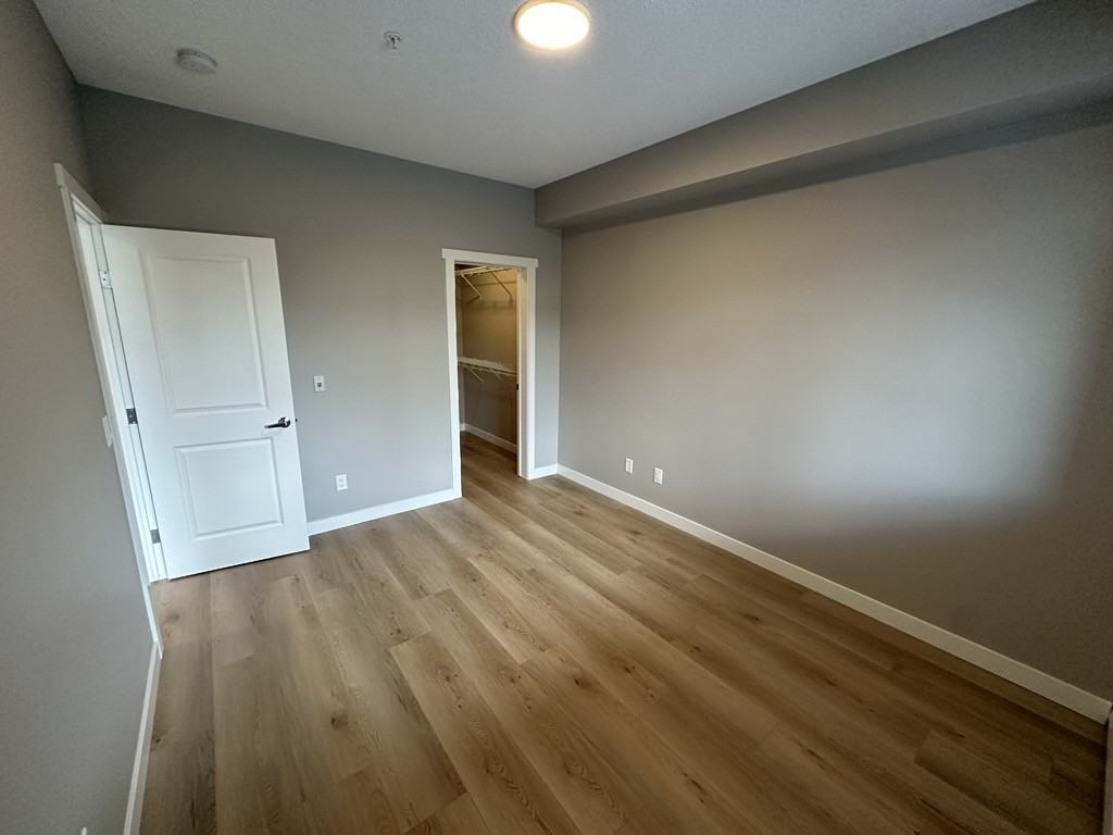 140 Avenue NW - Photo 6 of 11