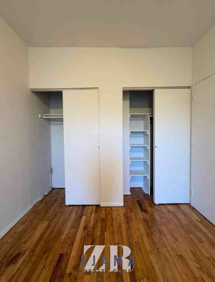 148 Parkside Ave - Photo 5 of 7