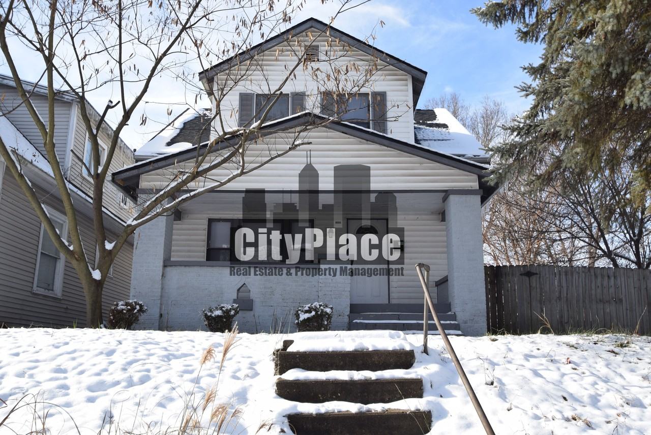 1320 North Beville Avenue