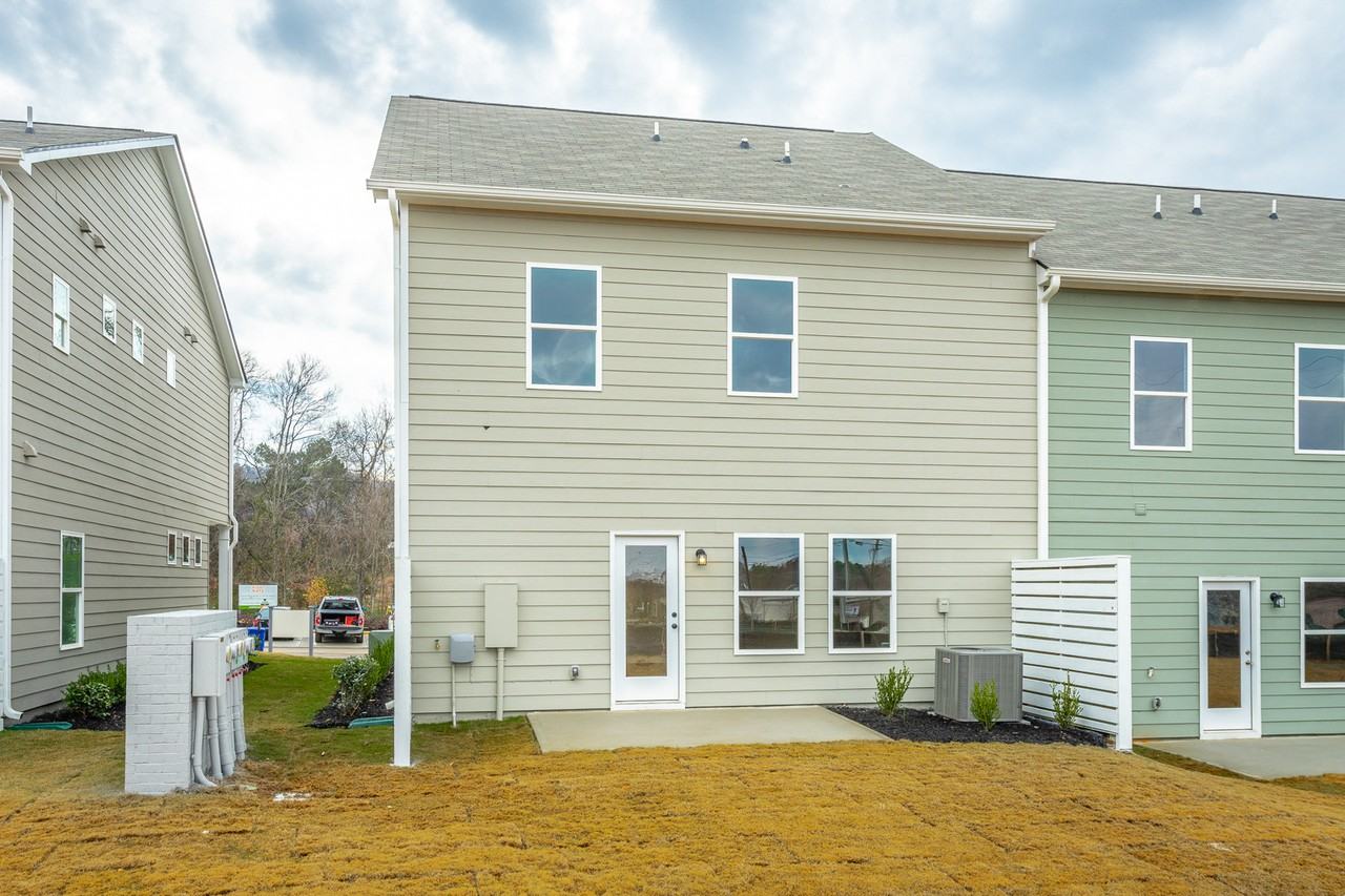 9437 Cavalier Way - Photo 7 of 45