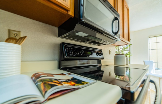 3057 Elk Ridge Court - Photo 6 of 16