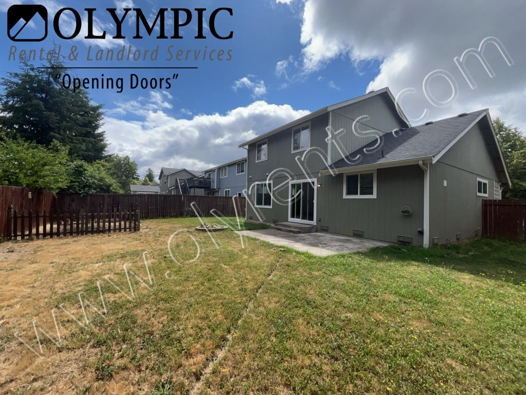 15782 Yelm Terra Way Southeast - Photo 2 of 29