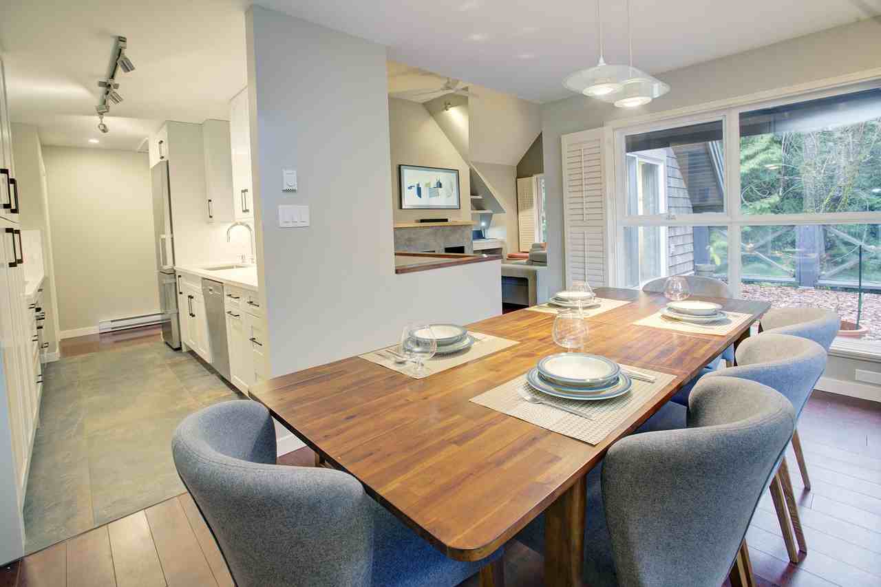 2000 Castle Dr - Photo 4 of 16