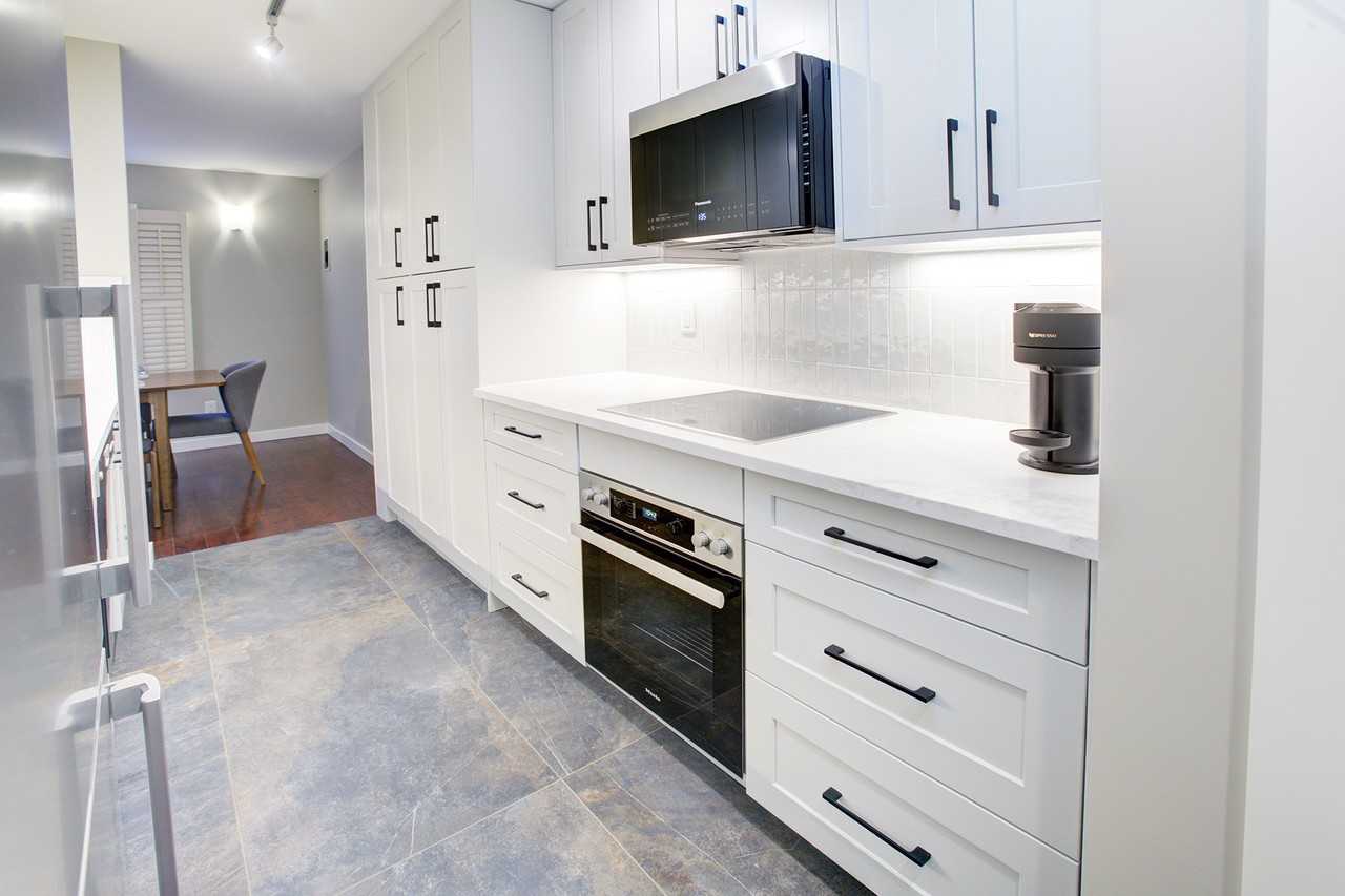 2000 Castle Dr - Photo 6 of 16