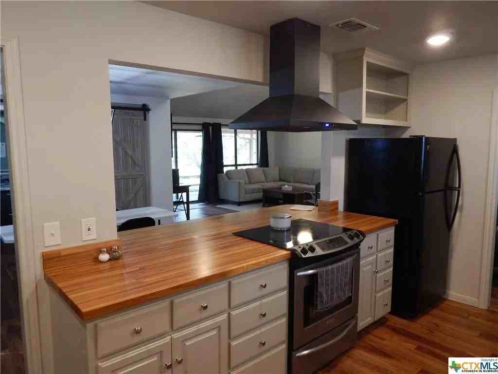 1500 Lake Rd - Photo 3 of 14