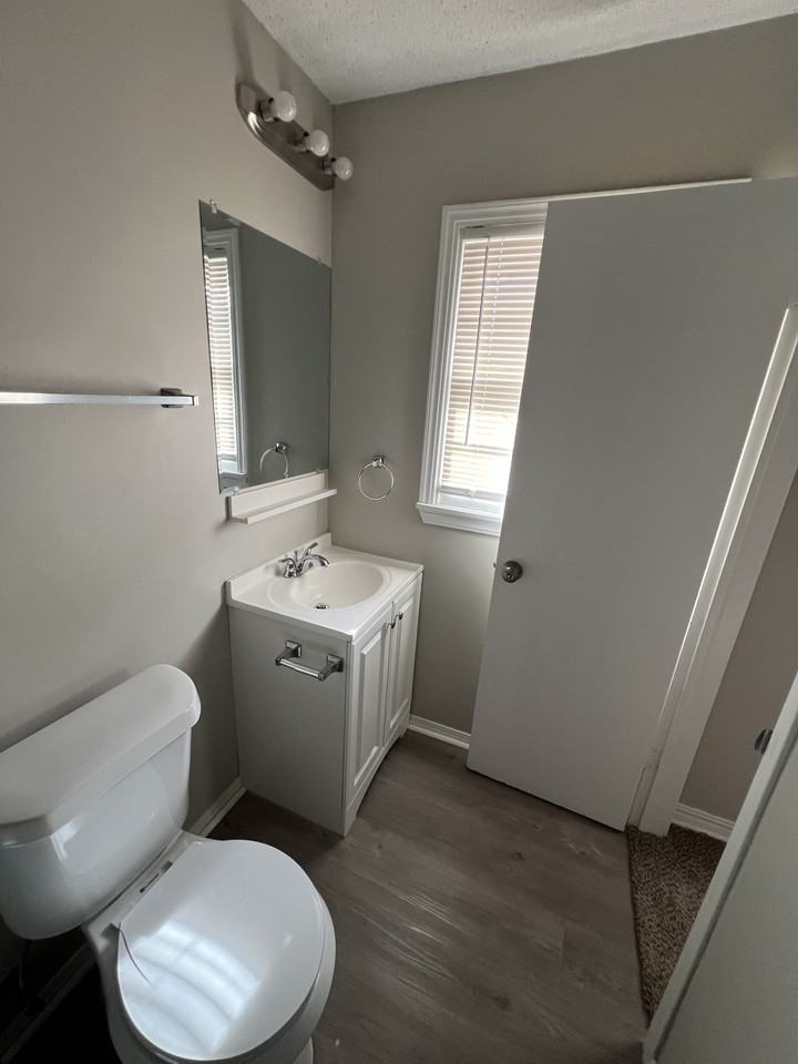 9412 Northland Rd - Photo 3 of 20