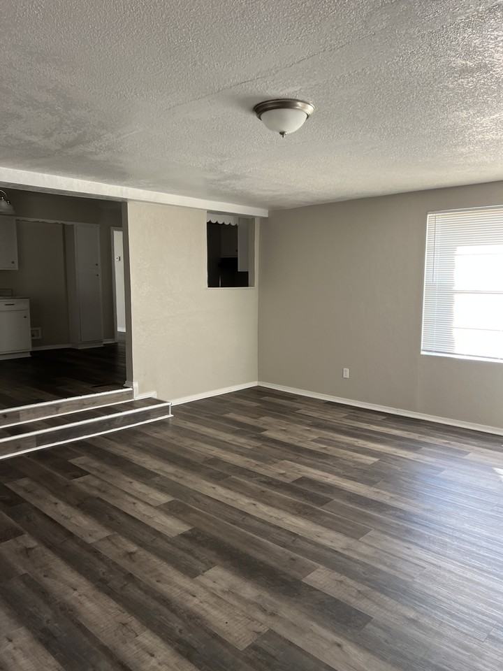 701 Ne 81st St - Photo 6 of 21