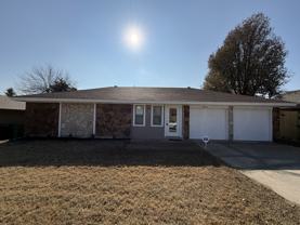 8228 Northwest 90th Terrace - Photo 1 of 1