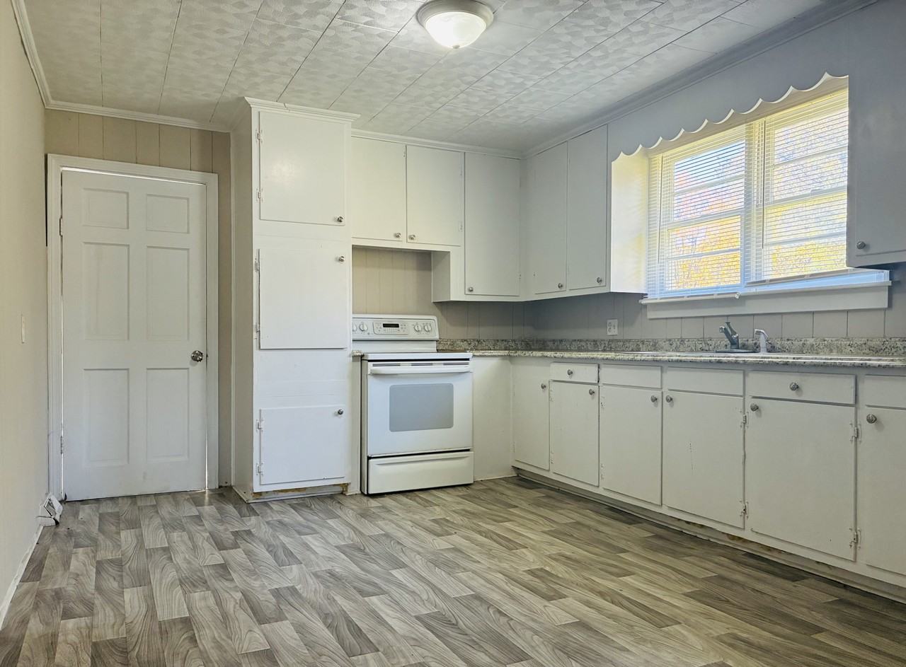 801 West 2nd Avenue - Photo 3 of 16