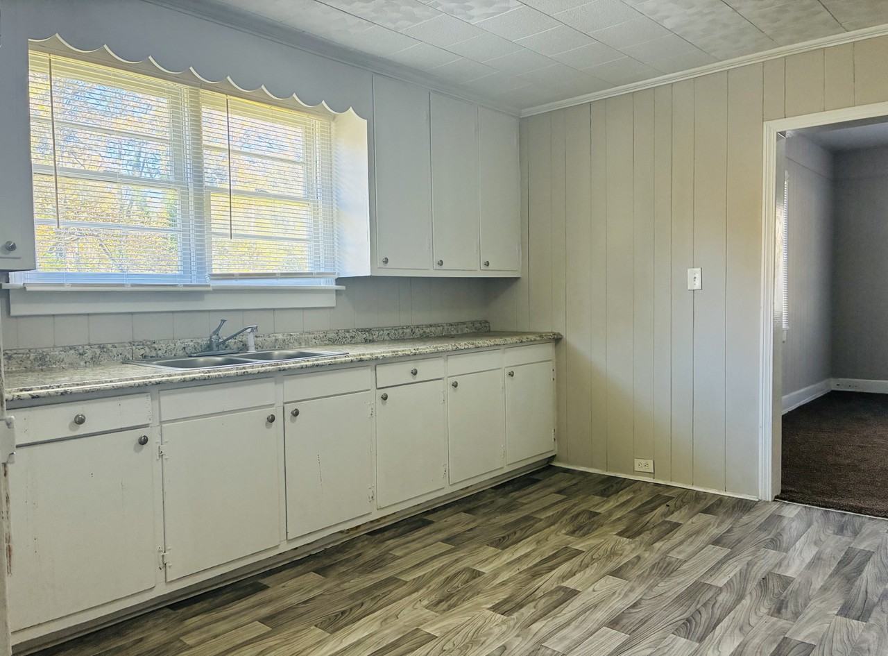 801 West 2nd Avenue - Photo 2 of 16