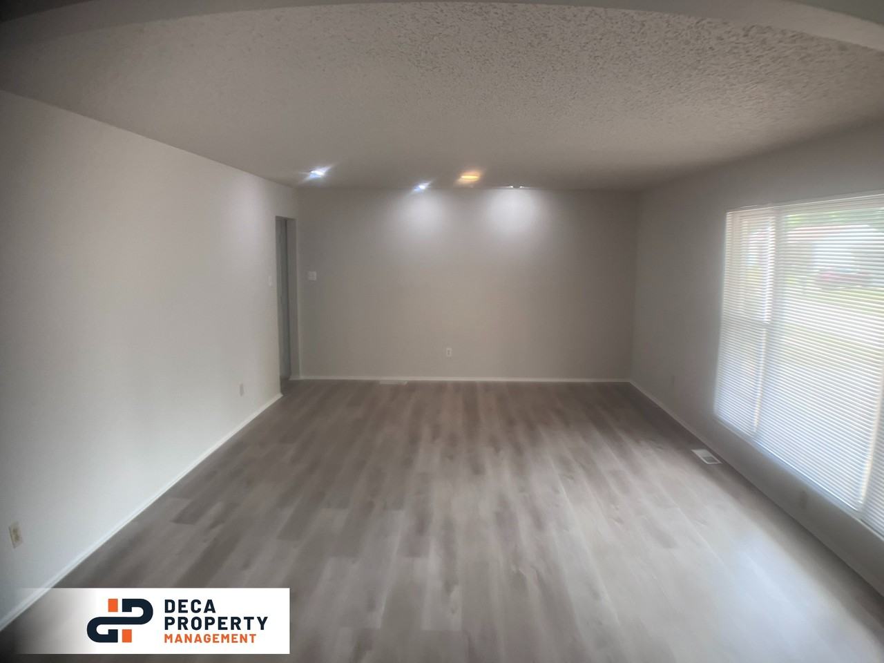 12884 Fox Haven Drive - Photo 2 of 22