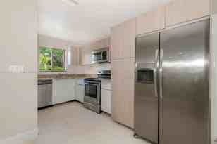 811 Northwest 3rd Ave  