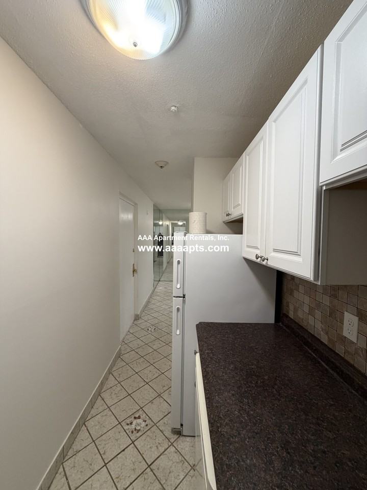 Ward St #20 - Photo 3 of 14