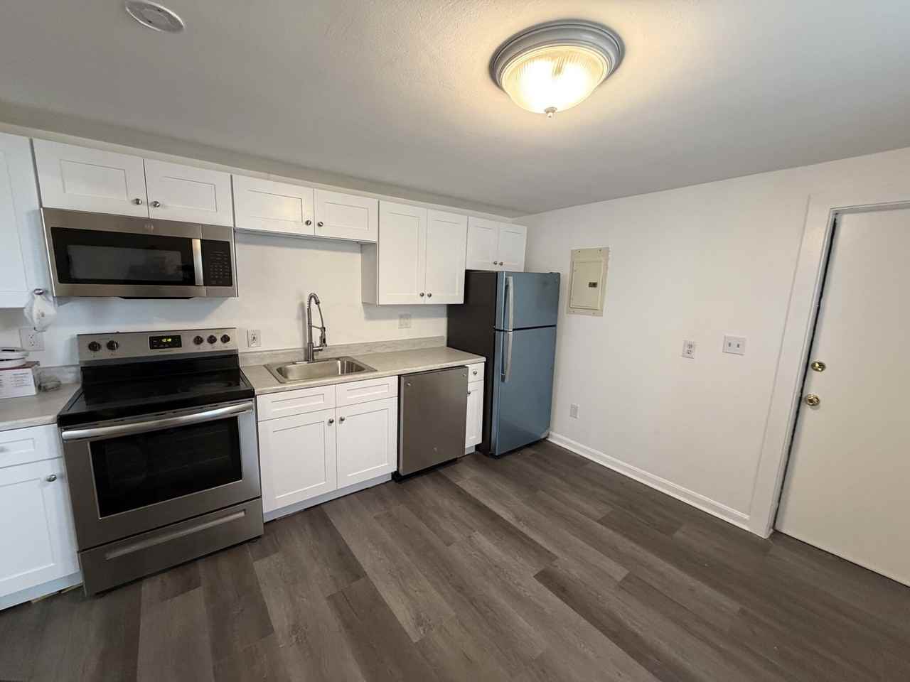 149 Adams Street - Photo 6 of 12