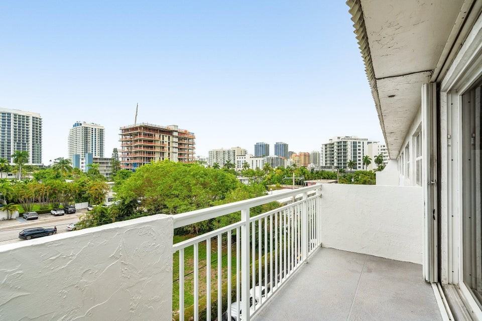 550 Bayshore Drive #506 - Photo 3 of 6