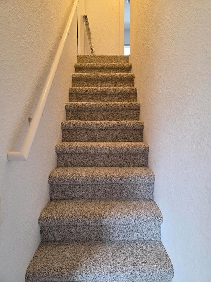 214 9th Avenue - Photo 6 of 8