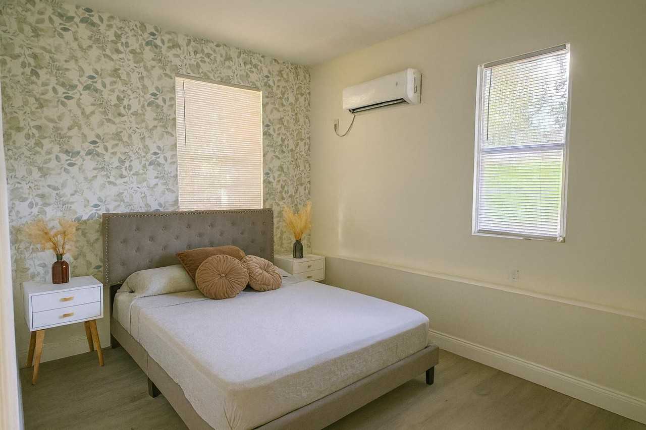 8622 N 39th St - Photo 5 of 16