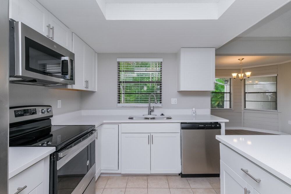 7746 Deer Foot Dr - Photo 6 of 16