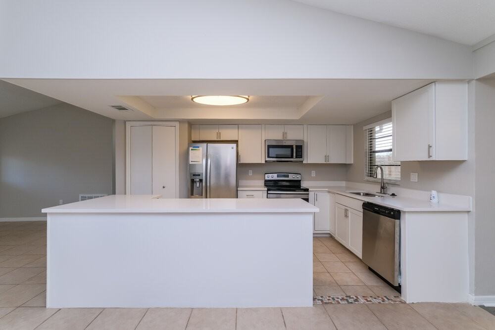 7746 Deer Foot Dr - Photo 7 of 16