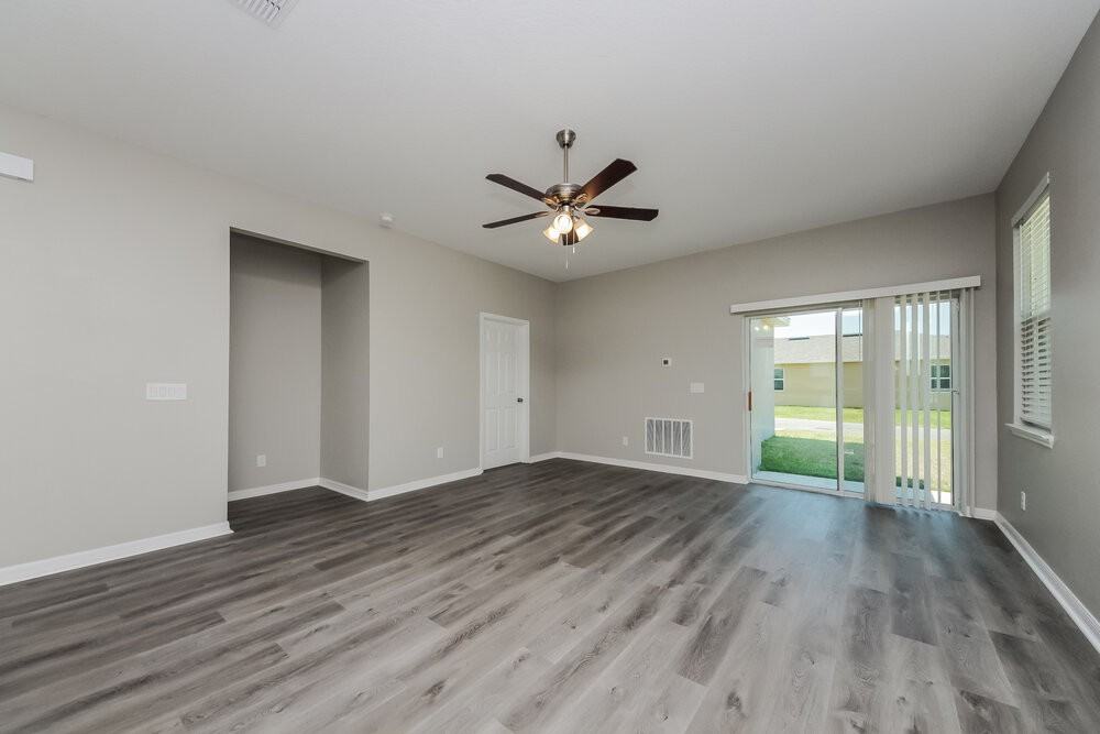 2181 Grasmere View Pkwy N - Photo 6 of 16