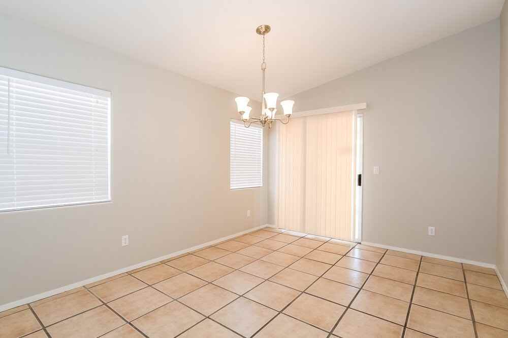 5216 Backwoodsman Ave - Photo 3 of 14