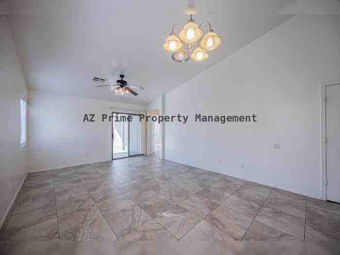 30365 West Catalina Drive - Photo 7 of 27