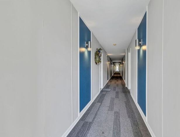 550B E Bledsoe St - Photo 2 of 50