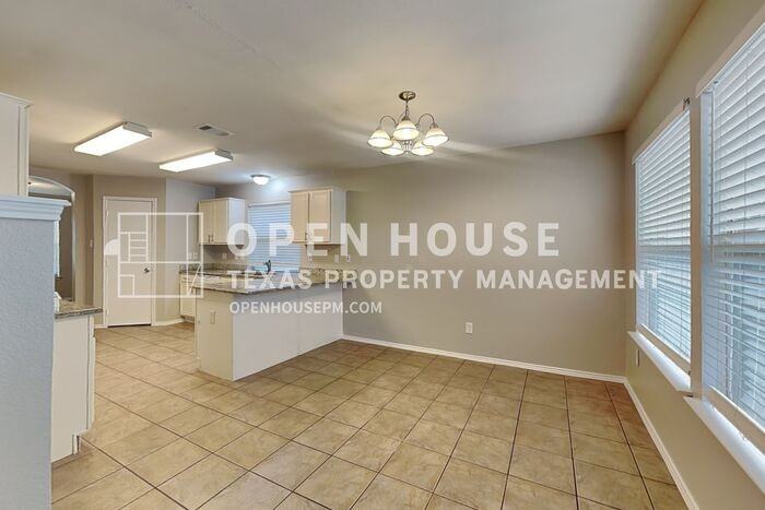 9121 Newport Lane - Photo 7 of 24