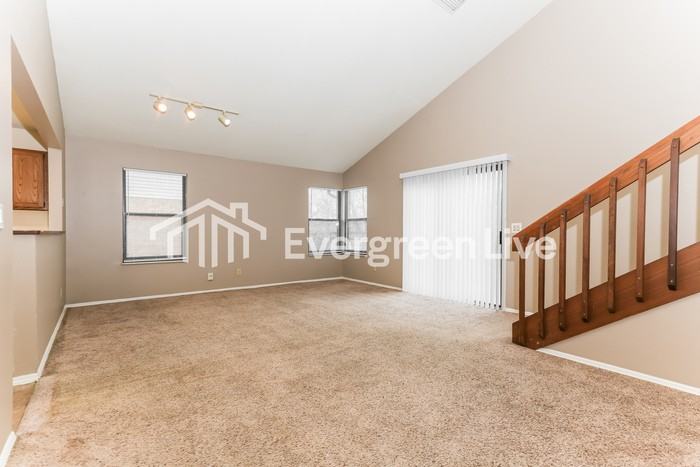 6554 Shull Rd - Photo 4 of 16