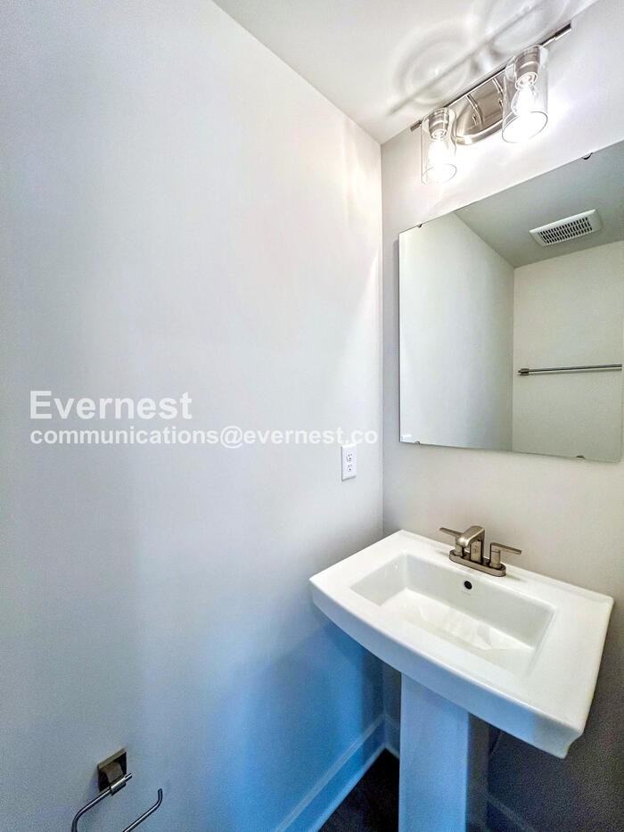 12112 Calgary Loop - Photo 7 of 25