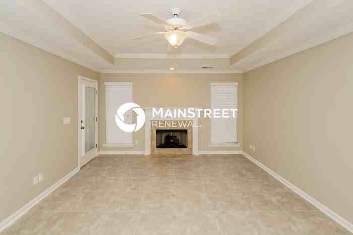 4252 Fieldstone Way - Photo 3 of 15