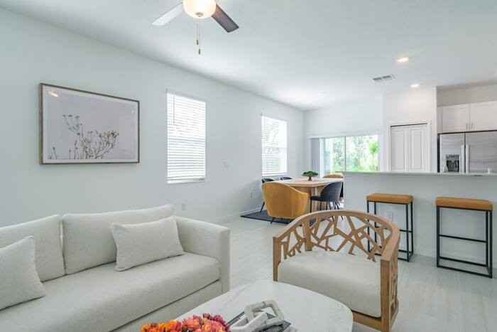 16661 Ancient Mariner Ln - Photo 4 of 42