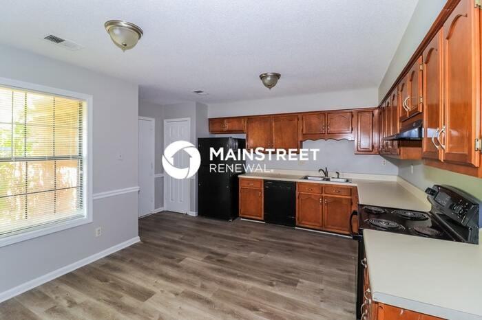 8257 River Creek Cv - Photo 4 of 15