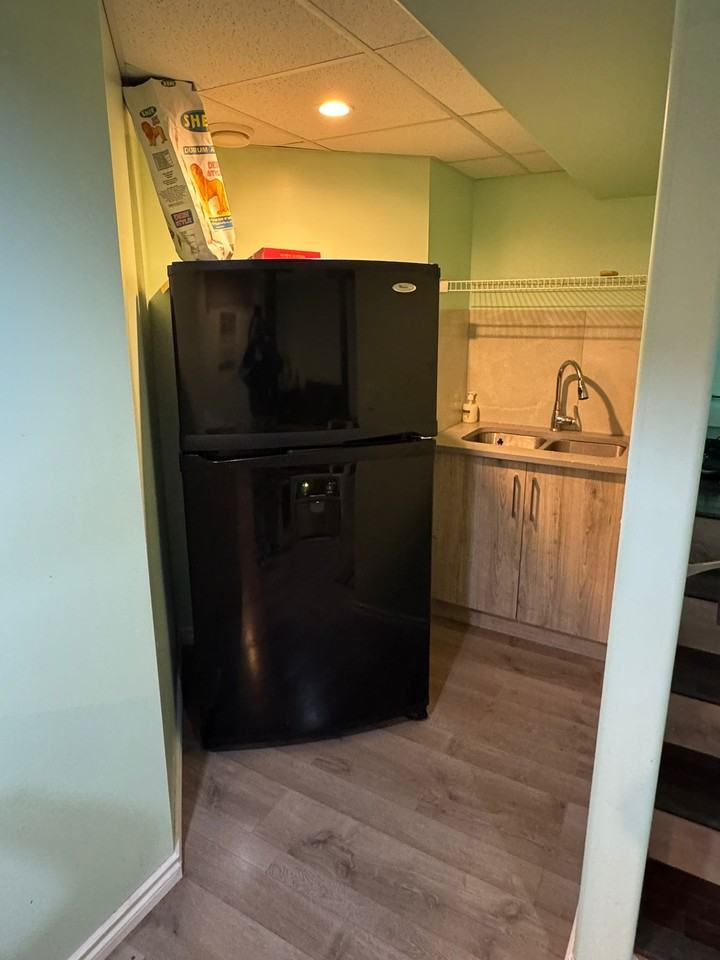 540 Skyview Ranch Way NE - Photo 2 of 7