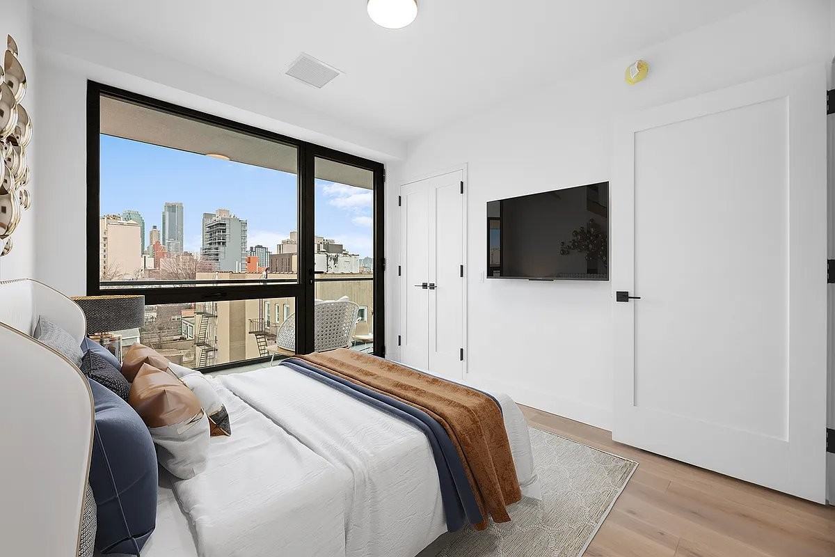 27 37th Avenue #5BB - Photo 2 of 5