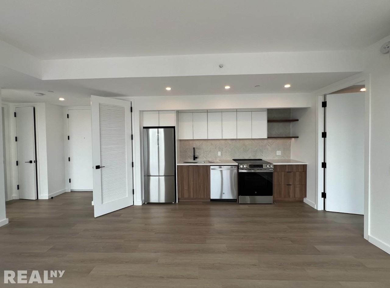 Dean Street #903 - Photo 2 of 13