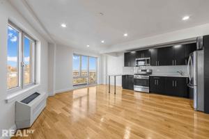 featured image of Middletown Road #6E