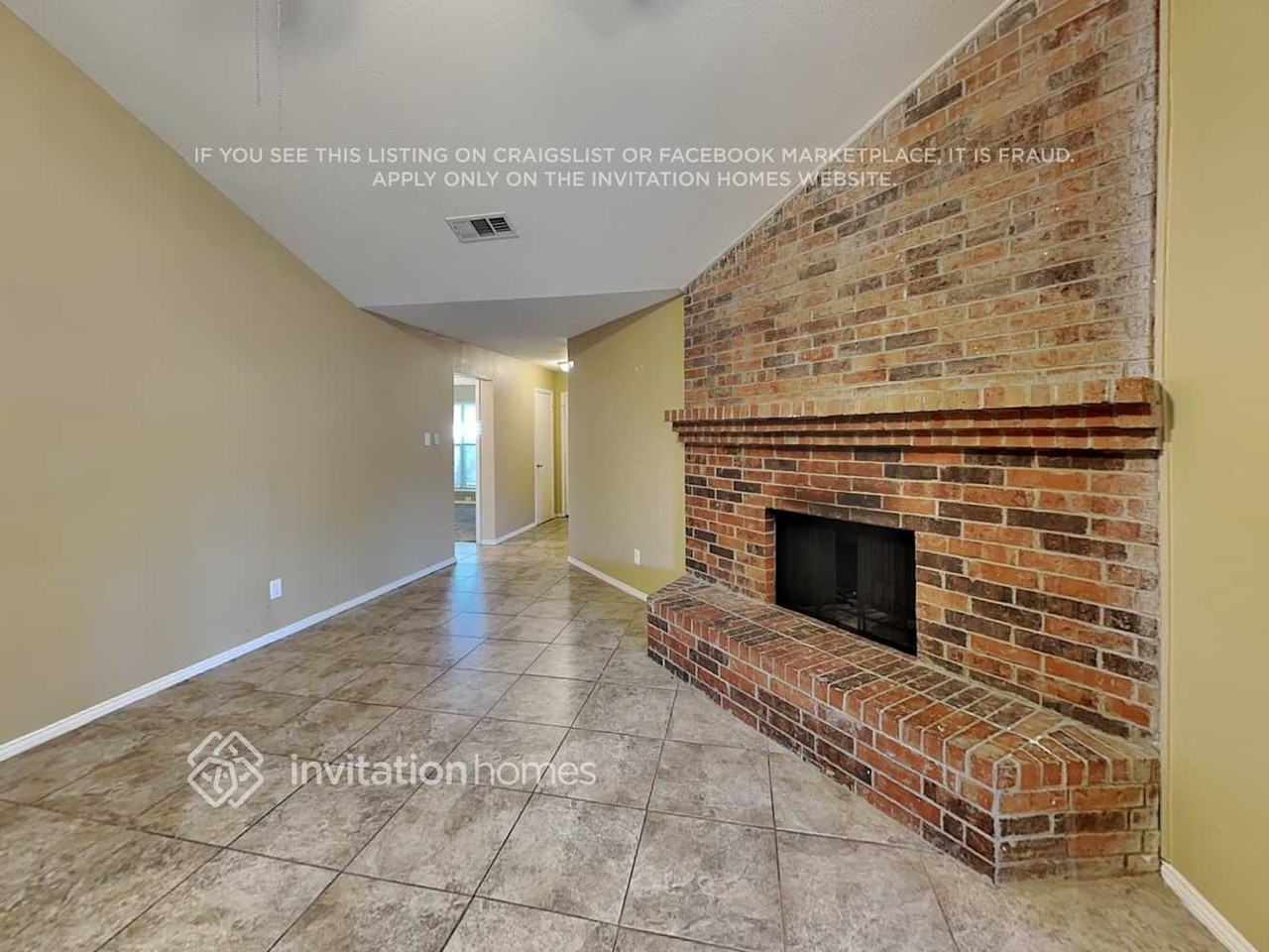 4640 Wineberry Dr - Photo 3 of 19